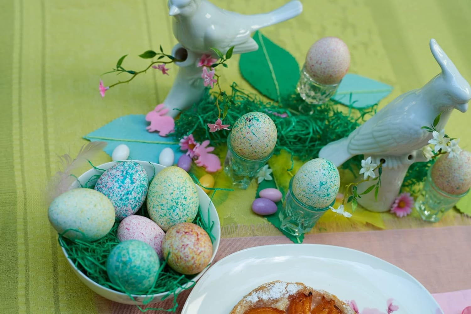 Heitmann Egg Dyes - Mix It Pastel - 3 teintures liquides pour œufs en rose, turquoise et violet, tasse, riz, pochoirs et gants - Teinture facile aux œufs