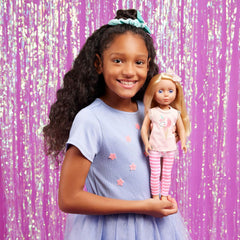 Glitter Girls - Lacy - 36 cm Modepuppe - Blondes Haar & Violette Augen - Poseable Arme & Beine - Einhorn-Eiscreme-Outfit - 3 Jahre +
