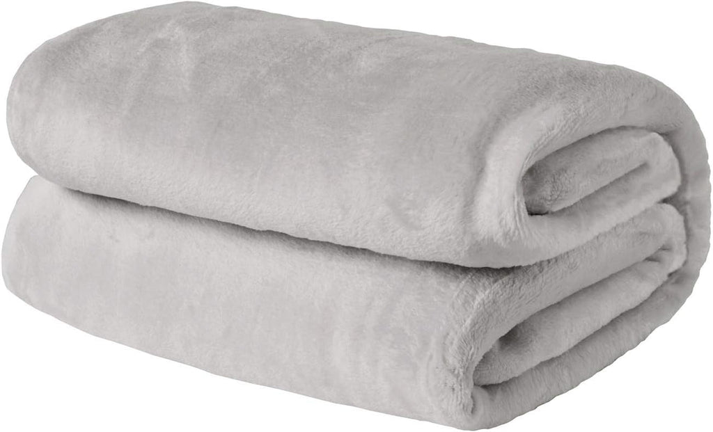 Cuvertură de pat Brentford's Ultra Soft Fleece, Silver Grey, Large Double - 150 X 200Cm Paturi si Cuverturi Besuche den Brentfords-Store Gri-argintiu 150 X 200 Cm