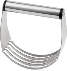 Pétrin inox, argent, dimensions : 12x11x4 cm, poids : 94 g, 15750