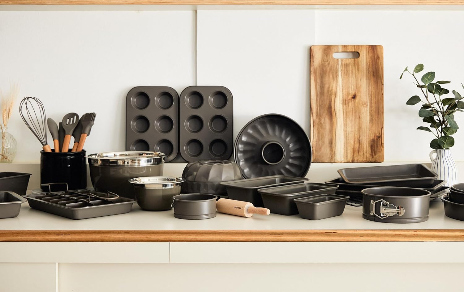 BERGNER BAKING LOVERS - Set Von 2 X 6 Cup Muffinformen - Kohlenstoffstahl Mit Ilag Essential, PFOA Frei, Leicht Zu Reinigen Matrite si tavi pentru copt Naty Shop