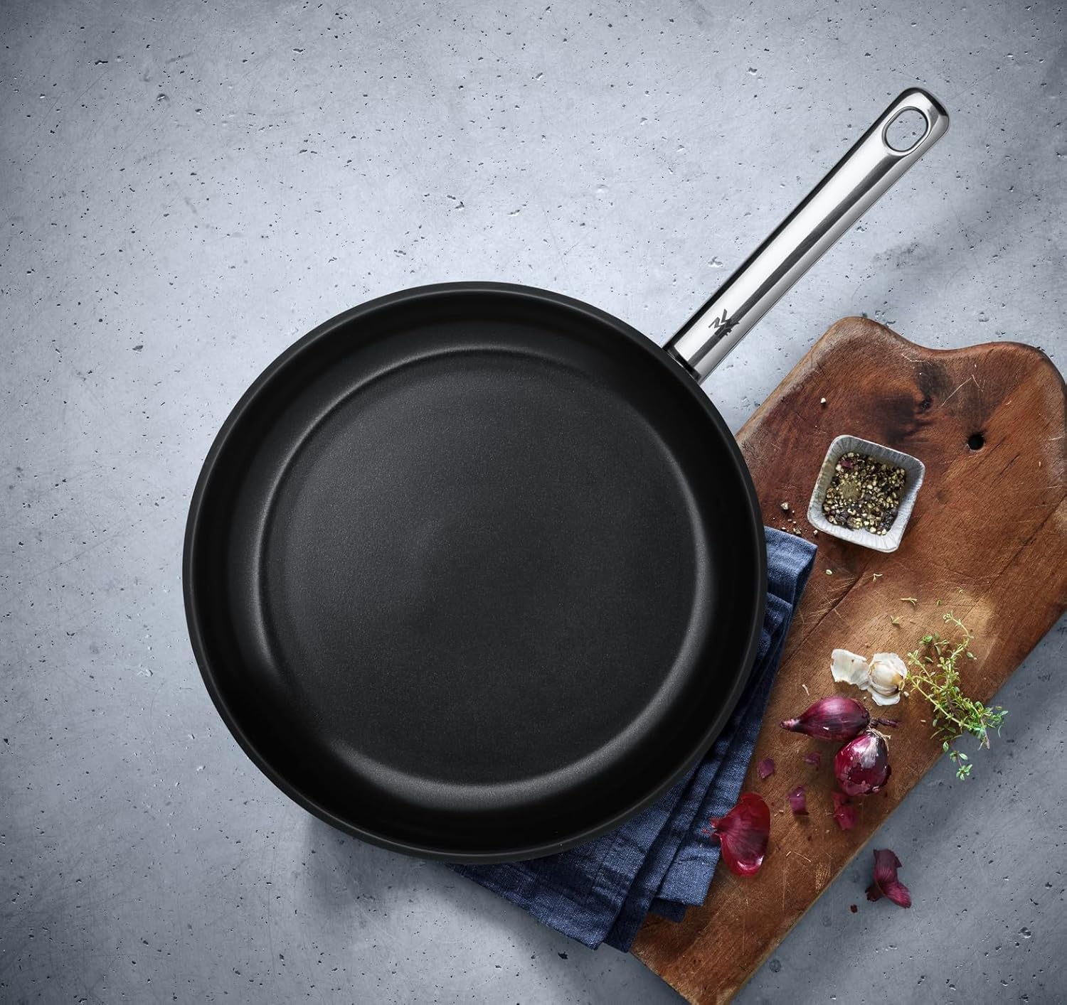 Poêle WMF Devil 28 cm induction, revêtement céramique Casseroles et poêles Naty Shop