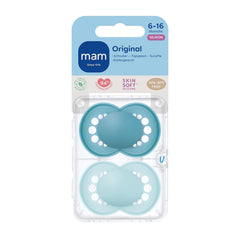 Sucettes MAM Original, paquet de 2, sucettes pour bébé respectueuses des dents, fabriquées à partir de matériaux durables et biorégénérables, tétines en silicone MAM SkinSoft, avec boîte à tétines, 6-16 mois, bleu/bleu clair