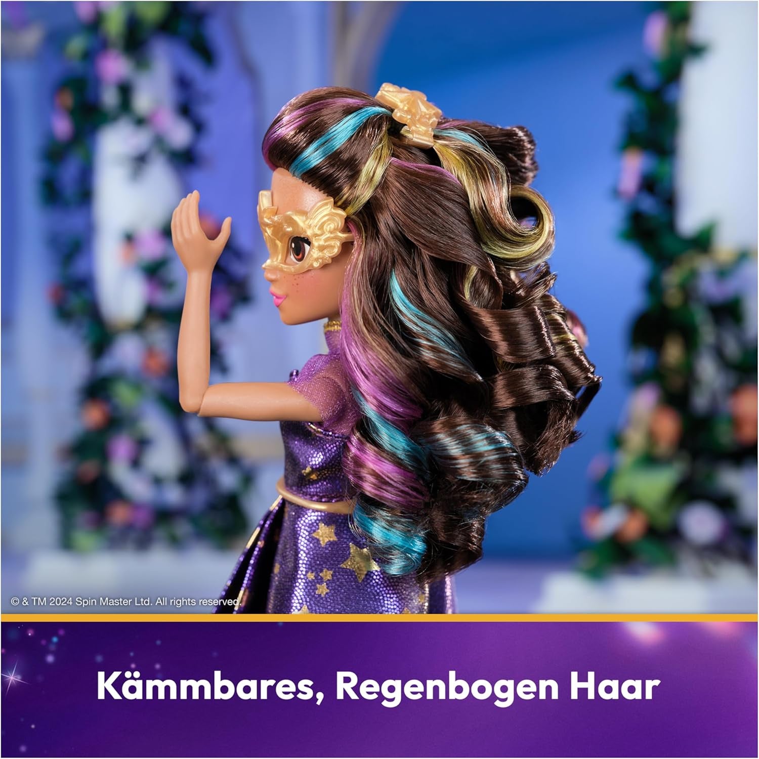 Bal masqué Deluxe Unicorn Academy - Poupée originale Sophia de la populaire série Netflix, 24 cm de hauteur, avec 2 tenues et accessoires, à partir de 4 ans