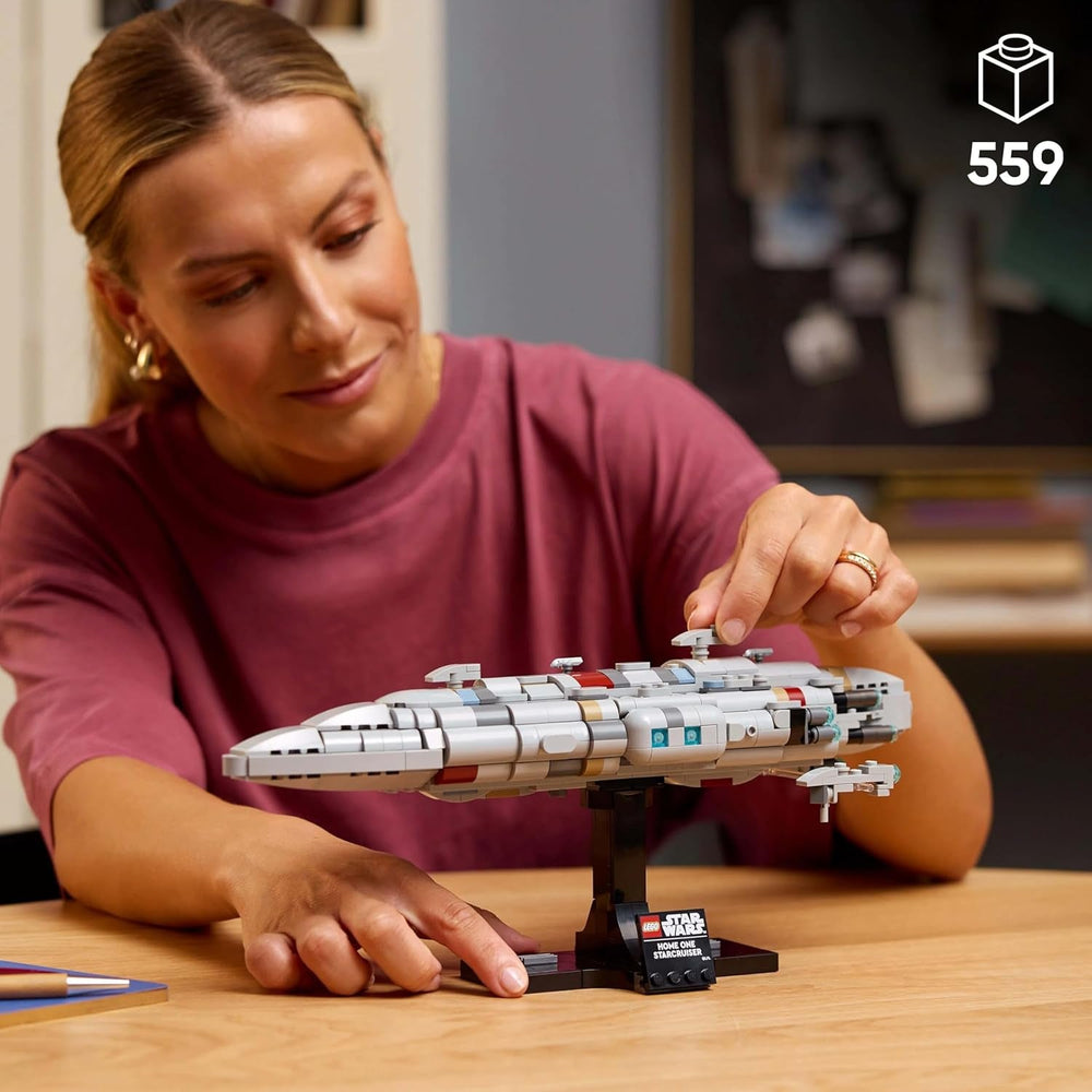 LEGO Star Wars 75405 Home One Starcruiser du Retour du Jedi - Modèle de vaisseau spatial - Ensemble fantastique et de collection à construire et à exposer - Cadeau pour les fans adultes et adolescents Jeux de construction Besuche den LEGO-Store