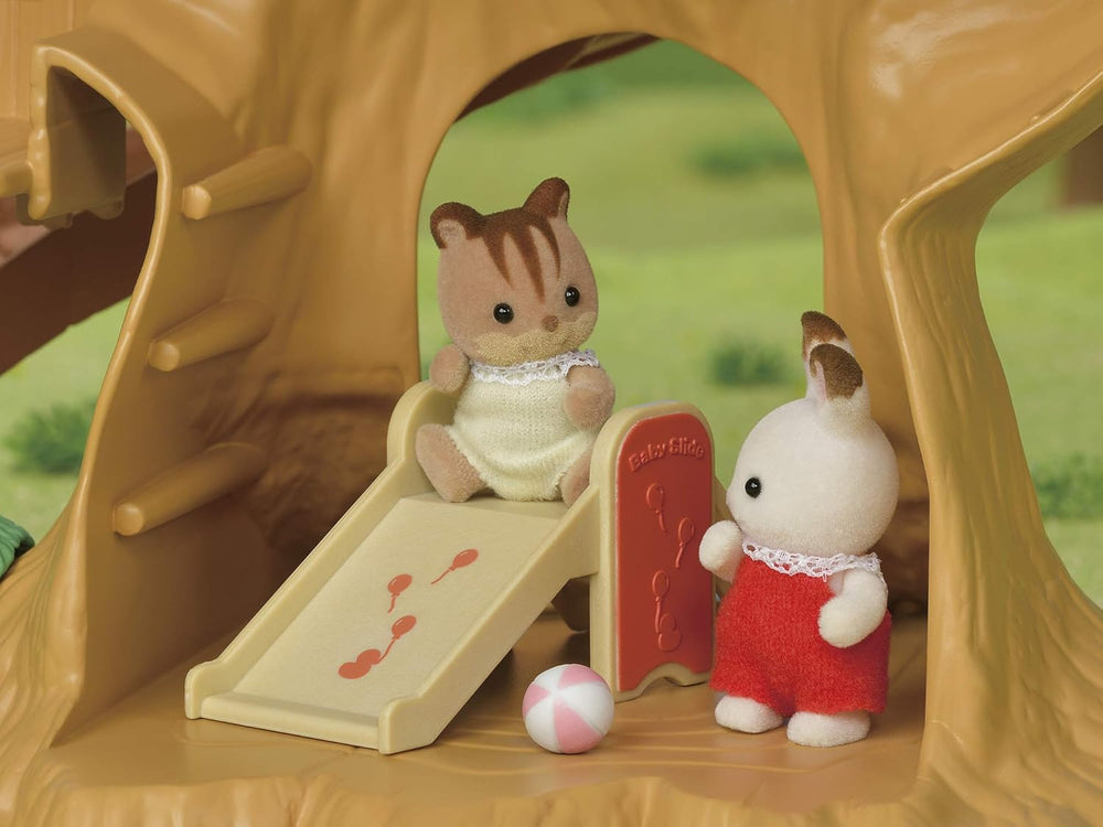Sylvanian Families 5494 Cabane dans les arbres avec aventure - Ensemble de jeu pour maison de poupée