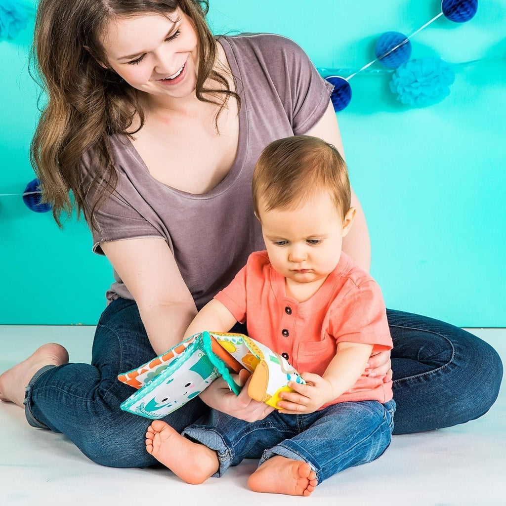 Bright Starts, Teethe & Read, jucărie de prindere pentru carte din țesătură cu zăngănit și carte cu imagini cu animale din țesătură, carte cu zăngănit, inel de dentiție pentru calmarea gingiilor, jucărie pentru bebeluși și copii mici de la 3 luni Jucarii Bebe Naty Shop