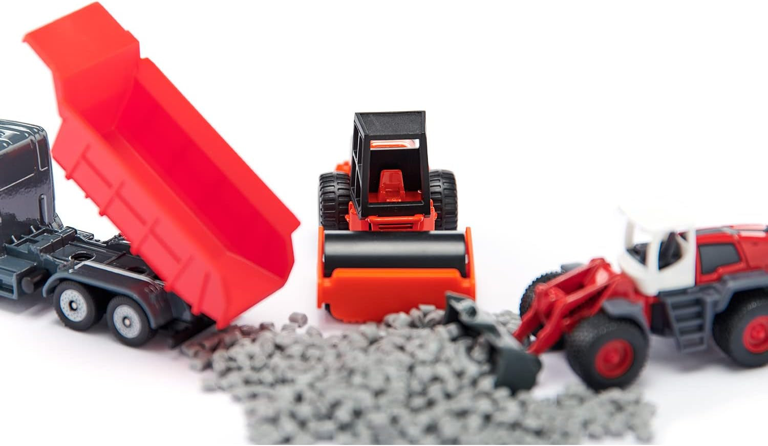 siku 6329, Geschenkset Straßenbau, Muldenkipper, Liebherr Radlader, Straßenwalze, Bewegliche Teile, Inkl. Granulé