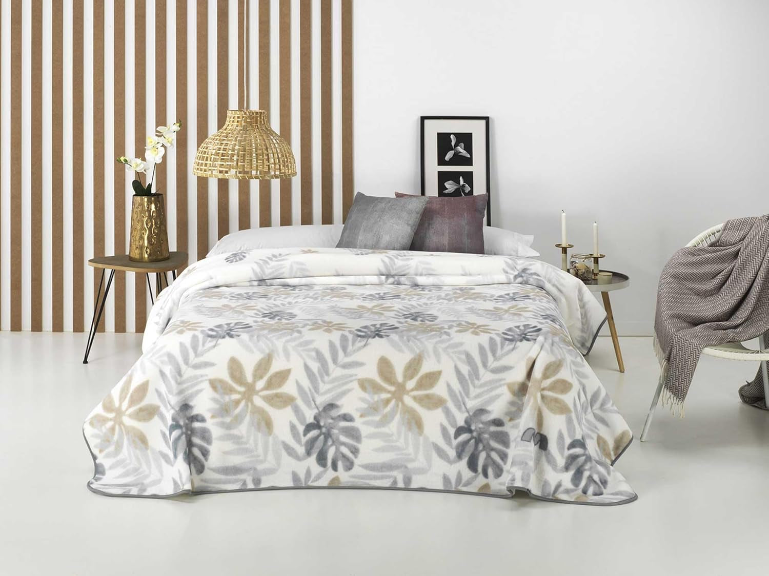 Pătură imprimată, Volum mare, 100% poliester, 450 G/M², Moale, Pentru toamnă/iarnă, Design Harmony N10, 170 X 240 Cm, Pentru paturi cu 90/105 Cm, Gri Plapumi si pilote Naty Shop Gri 170X240Cm - Cama De 90/105Cm