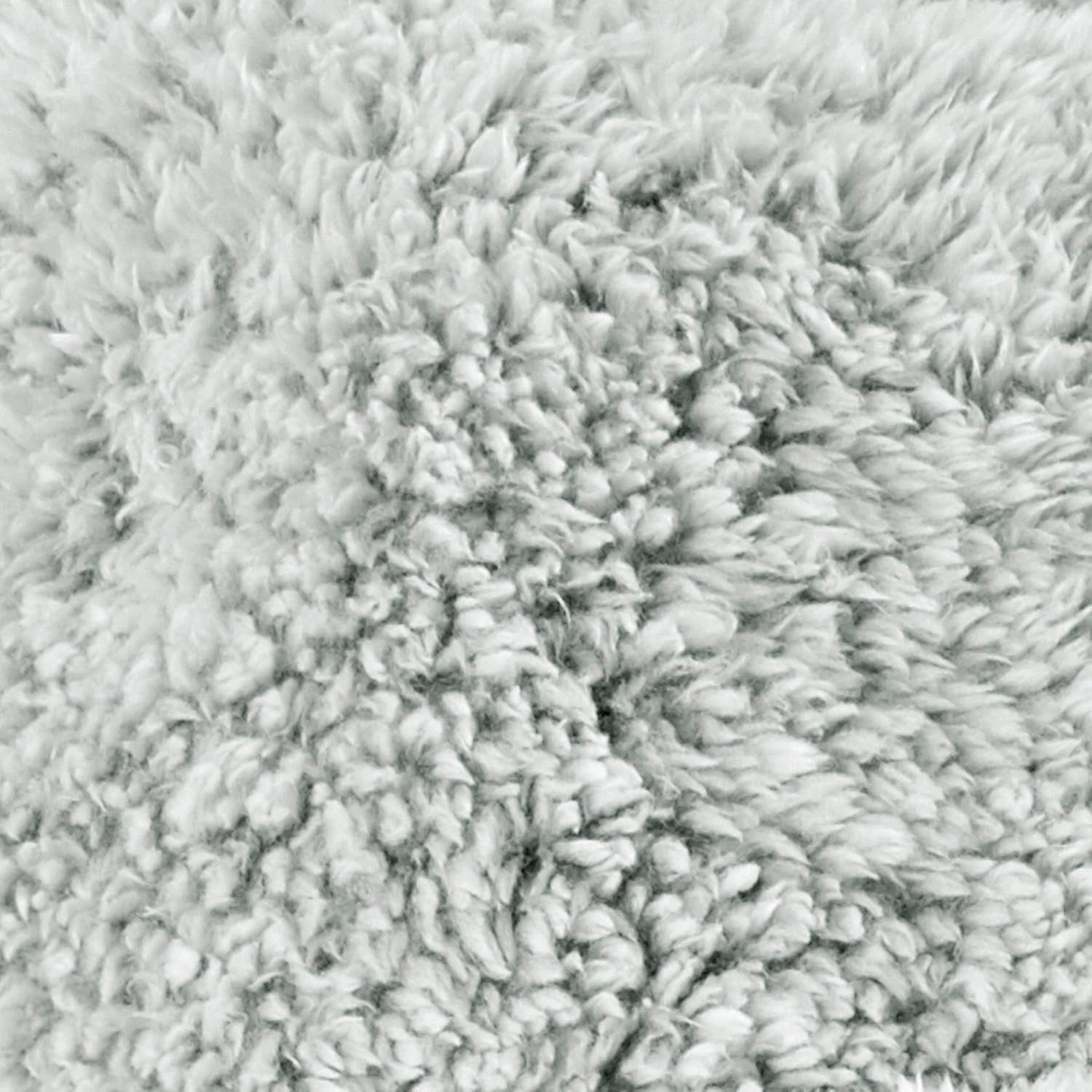 Aqua-Textil Couverture câline moelleuse 150 X 200 Cm Gris Blanc Mélange Peluche Couverture TV Couvre-lit Sherpa Polaire Oeko-Tex Ottawa Lits et Couvertures Besuche den aqua-textil-Store