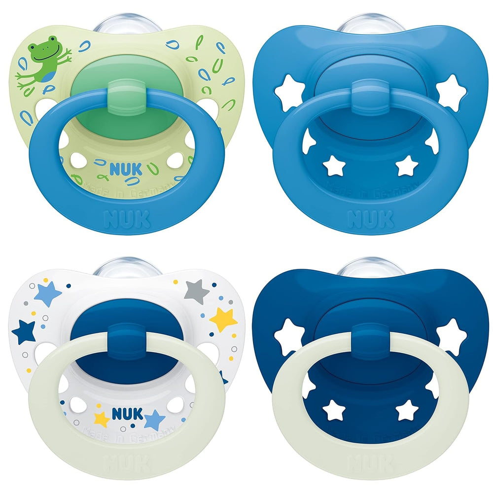 NUK Signature Sucettes jour et nuit pour bébés | 0-6 mois | Calme 95 % des bébés | Sucettes en silicone en forme de cœur sans BPA | Brille dans le noir | Étoiles | Paquet de 4