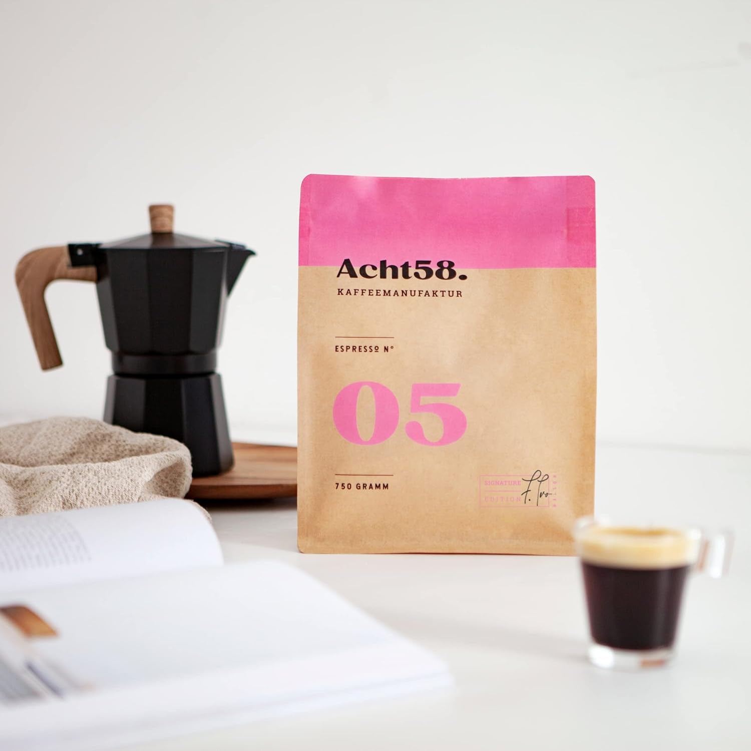 Espresso N°5 – Pur Mélange d'Arabica Spécial – Grains de café du Guatemala, d'Ethiopie et du Brésil - 750g