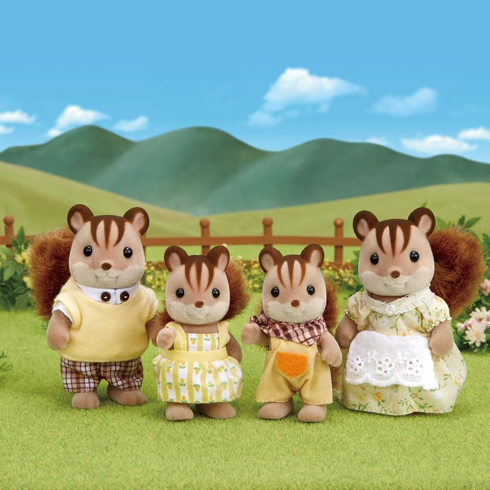 Sylvanian Families L4172 Famille d'écureuils en noyer - Figurines de maison de poupée