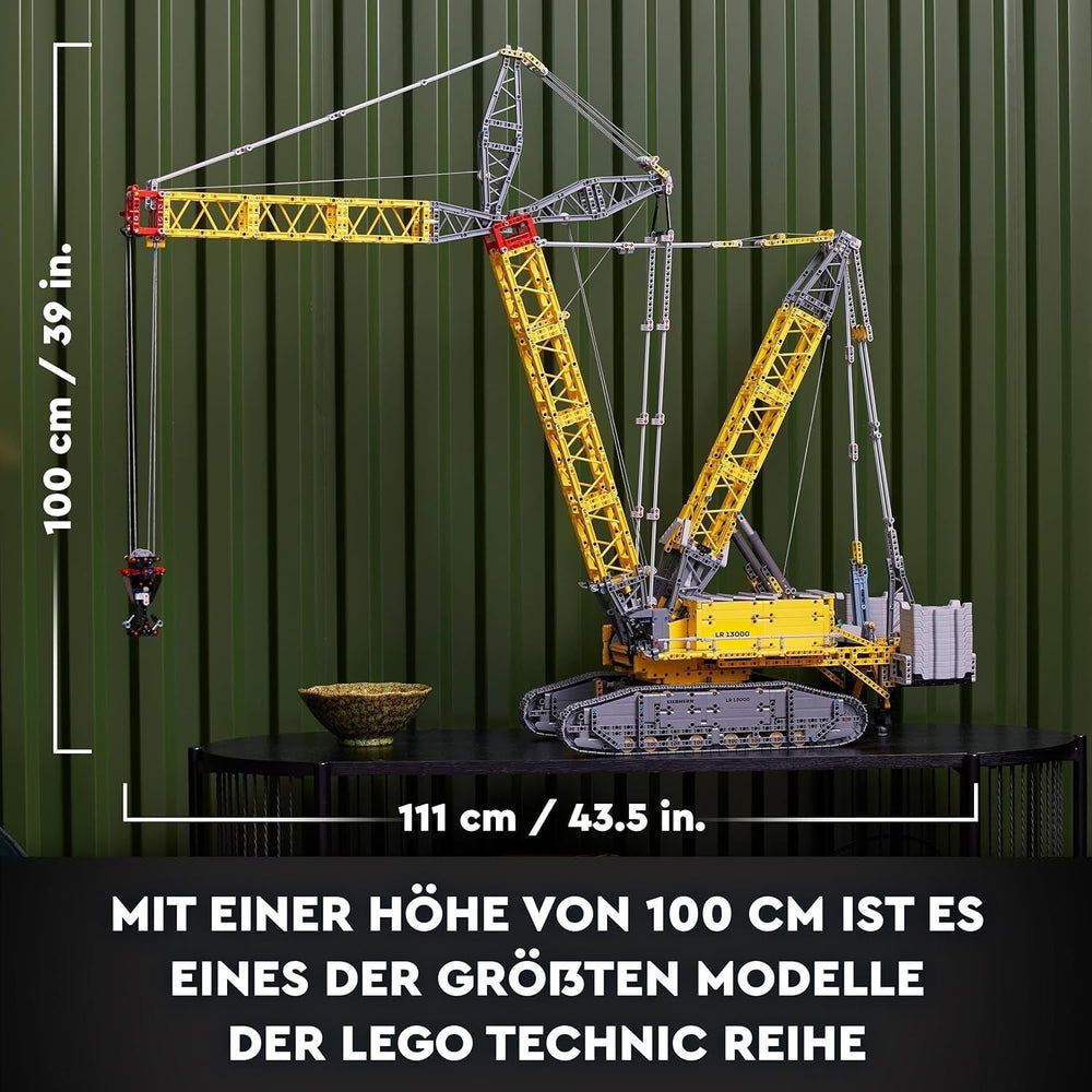 LEGO Technic Liebherr LR 13000 Ensemble de grue sur chenilles, construisez le meilleur modèle de véhicule de construction télécommandé avec application Control+, grue avec système de treuil et bras de levage, grand modèle pour adultes 42146 Besuche Den LEGO-Store Ensembles de construction