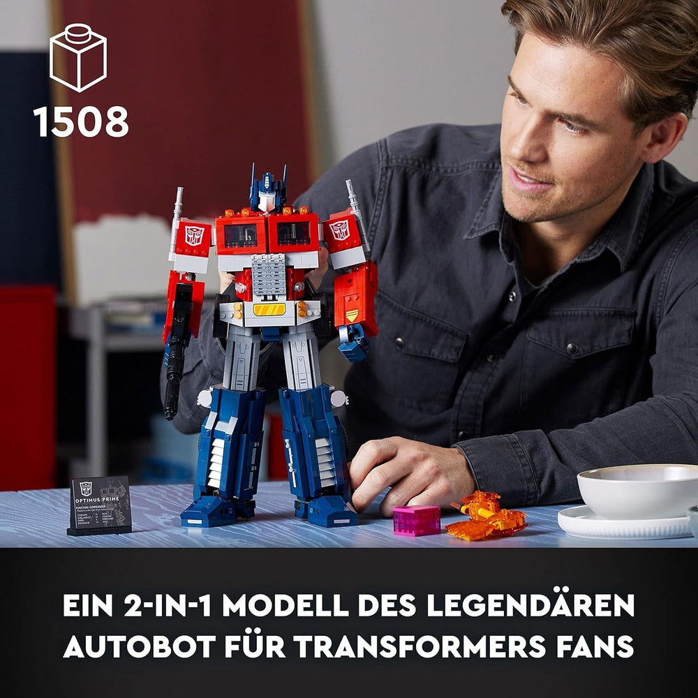 LEGO 10302 Icons Optimus Prime Set, figurine robot 2 en 1 et camion modèle, kit de modèle de jouet Transformers pour adultes, cadeau d'anniversaire ou de Noël pour hommes, femmes, elle et lui Ensembles de construction Besuche den LEGO-Store