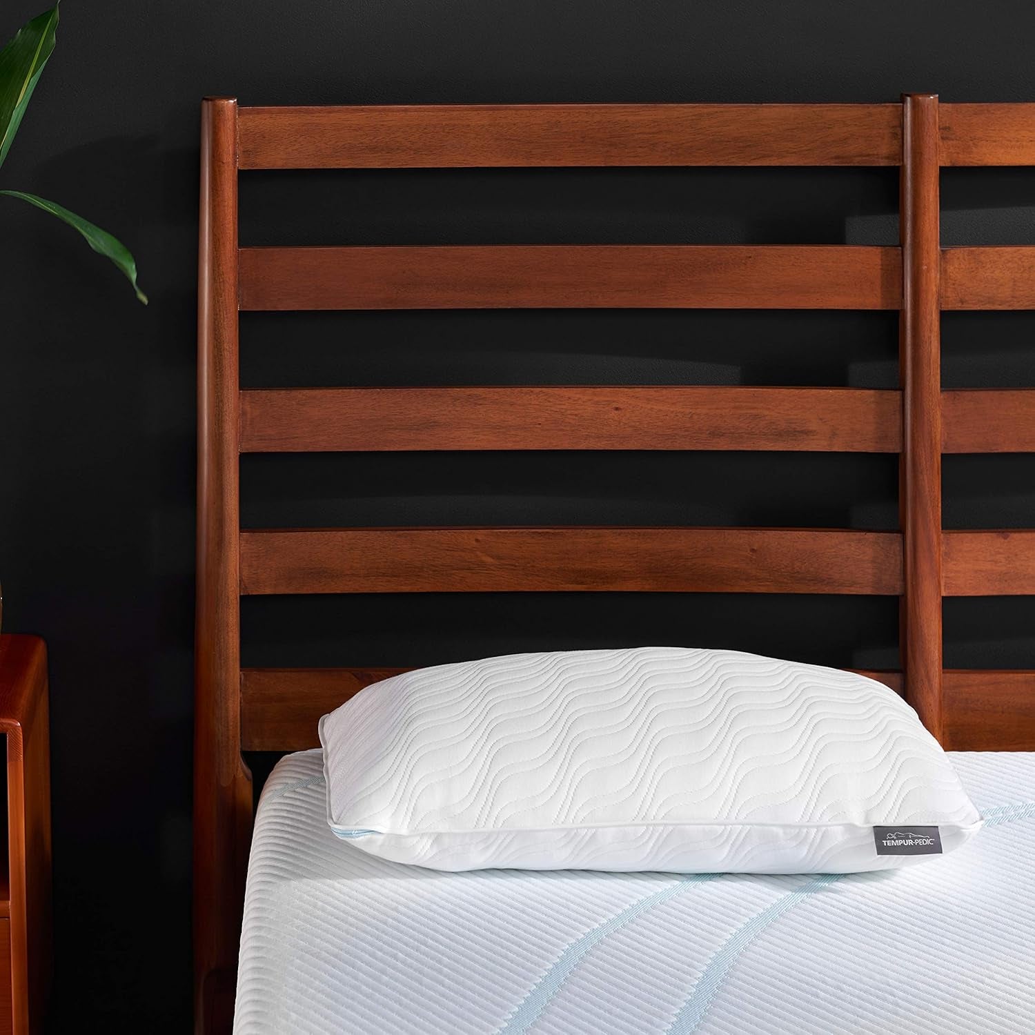 TEMPUR-PEDIC Oreiller Tempur-Cloud Prohi, mousse à mémoire de forme, blanc/jardin opulent, King Naty Shop Oreillers standard Low King