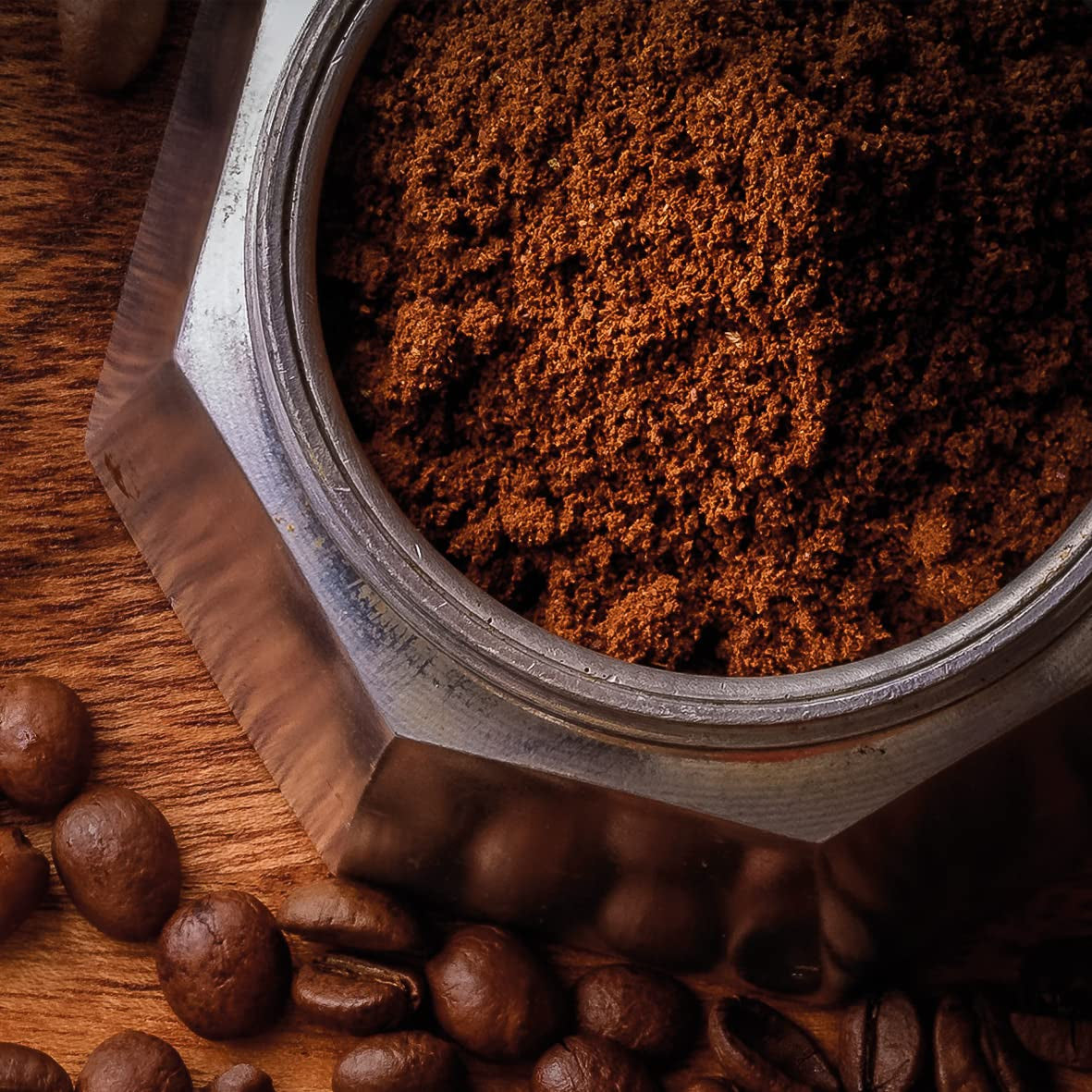 - Moka 1000g | Café fort pour Schümli et expresso provenant de machines entièrement automatiques | Grains de café torréfiés entiers | Avec 90% de grains Arabica