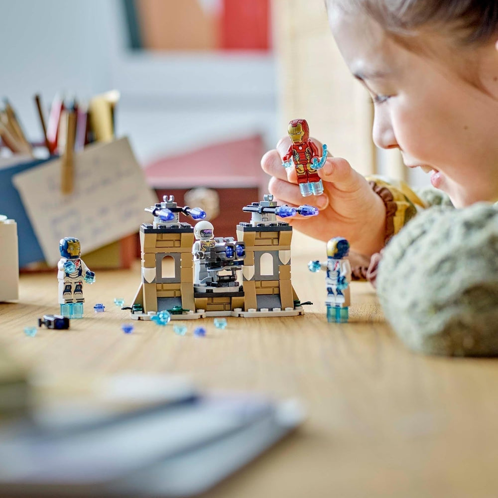 LEGO Marvel Iron Man et Iron Legion contre. Hydra Soldier, jouet de construction Avengers, ensemble de jeu créatif pour enfants et fans de super-héros, cadeau pour garçons et filles de 6 ans 76288 Ensembles de construction Besuche den LEGO-Store