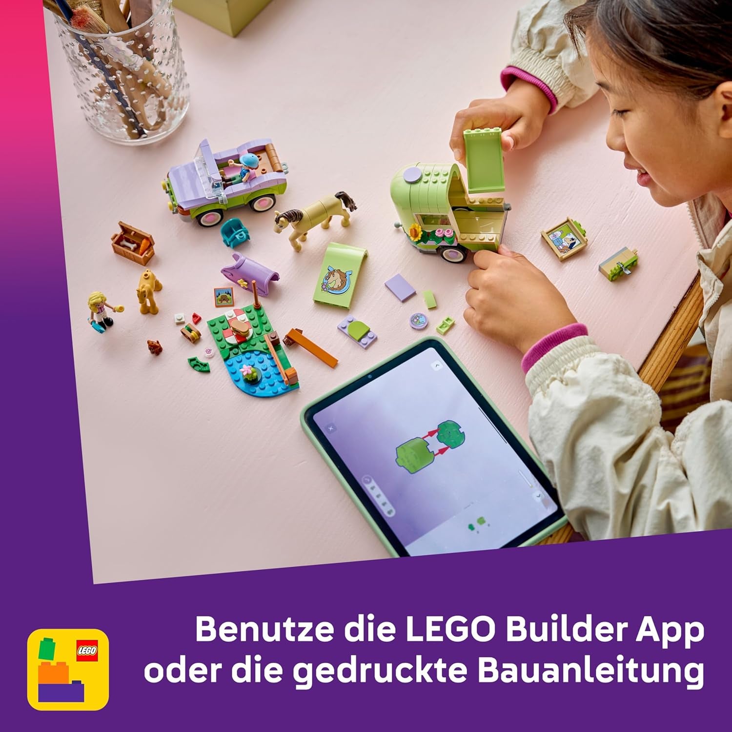 LEGO Friends Pferd and Fohlen mit Pferdeanhänger - Pferde Spielset mit Pflegezubehör, 4 Tierfiguren, Auto & 2 Mini Puppen - Geschenkeidee zum Geburtstag für Mädchen ab 7 Jahren - 42695