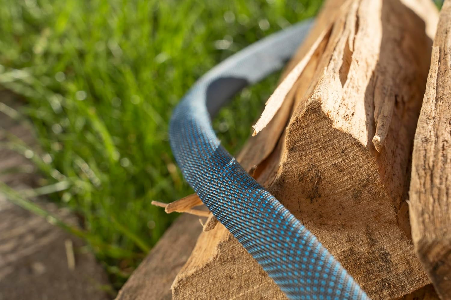 Set Gardena Liano Xtreme 1/2 inch, 20 m: Furtun de grădină extrem de robust din material textil, cu furtun interior din PVC, ușor, rezistent la intemperii (18470-20)