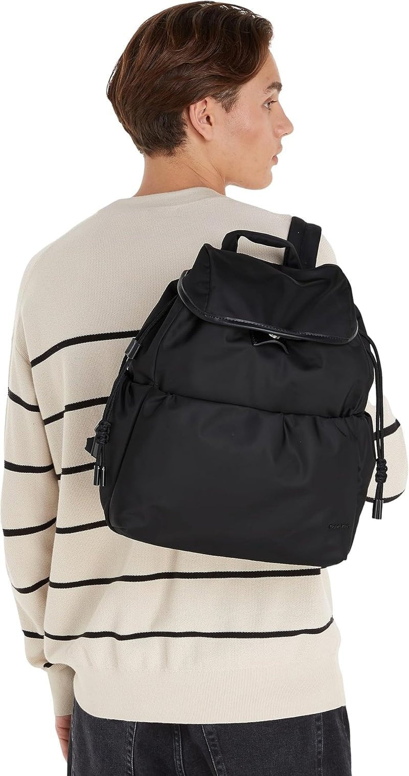 Calvin Klein CK NYLON BACKPACK Sacs à dos pour femmes, Noir (Ck Black), OS Sacs femme Naty Shop
