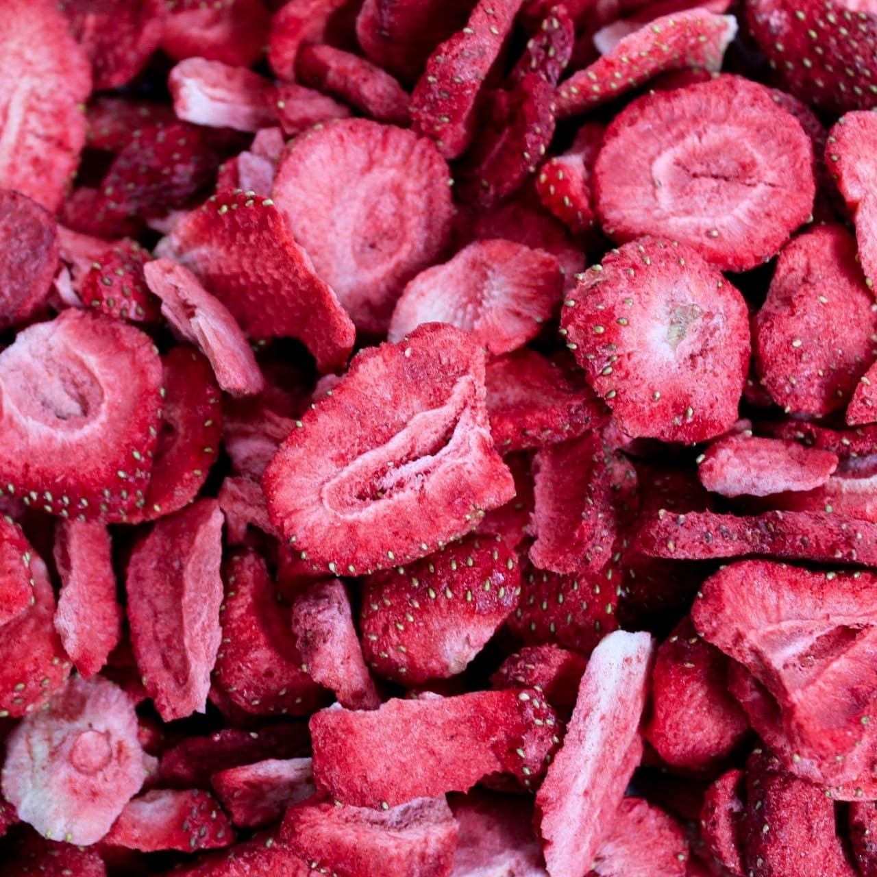 Fraises lyophilisées 150g - Tranches de fraises lyophilisées - Fruits secs lyophilisés - Fraises séchées - Parfait pour la pâtisserie, la décoration, le snack, le muesli, les desserts Produits déshydratés Naty Shop