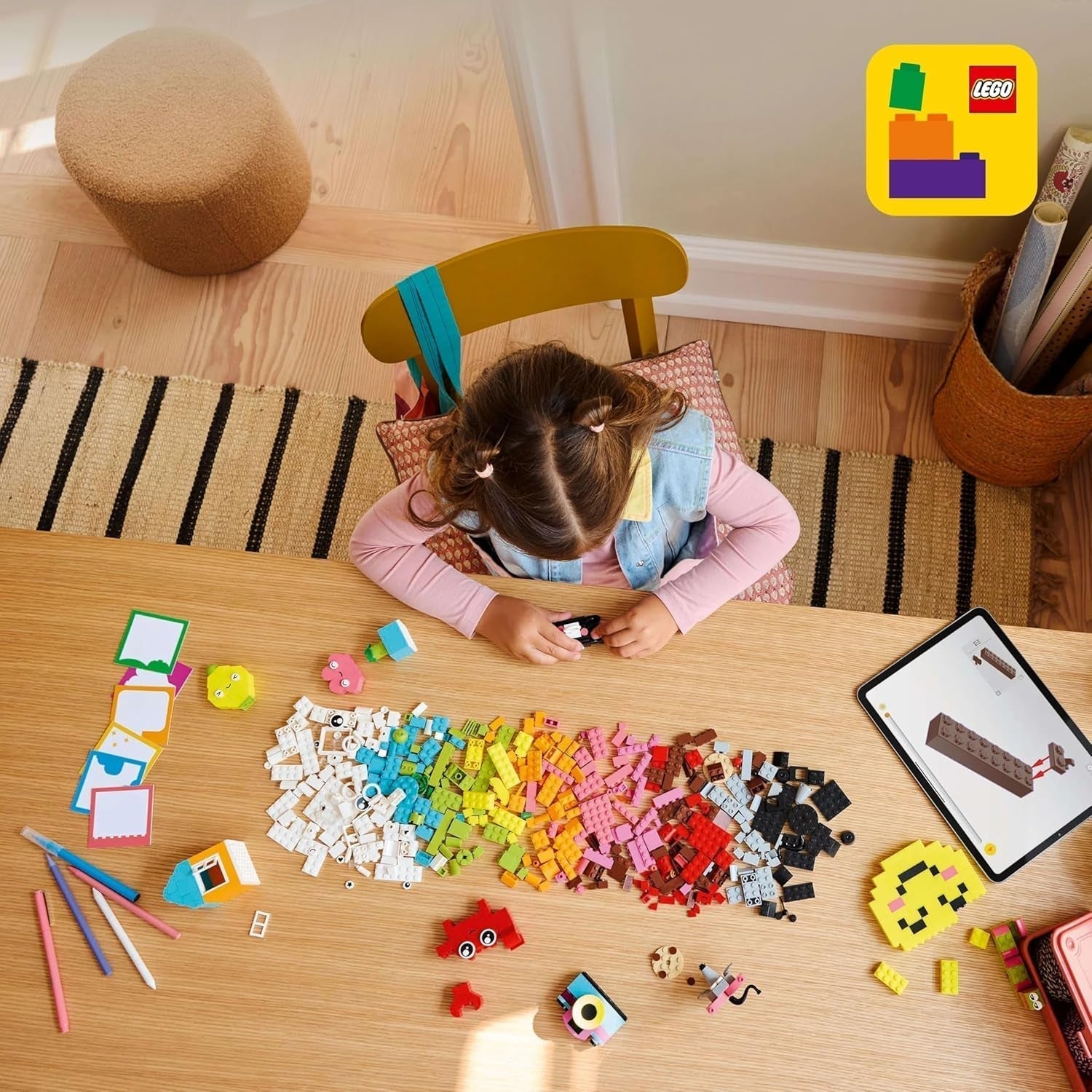 LEGO Classic Creative Fun Box, briques de construction colorées pour un jeu de rôle imaginatif, jeu de construction pour débutants, jouets pour filles et garçons à partir de 5 ans, modèles reconstructibles 11042 Sets de construction Besuche den LEGO-Store