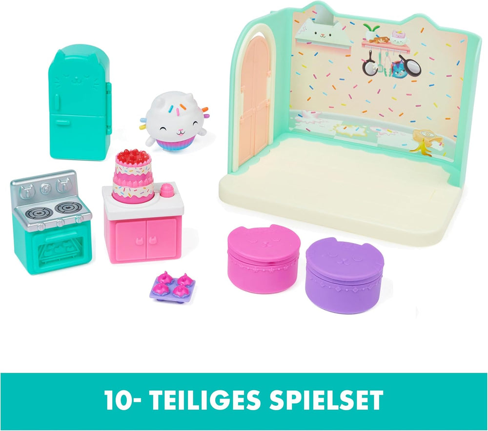 MAISON DE POUPÉES GABBY'S DREAMWORKS - Chambre Deluxe, Confiserie Cakey, Cuisine Kuchi (roumain : Cakey), 3 meubles et 2 boîtes surprises avec accessoires, adaptés aux enfants âgés de 3 ans et plus