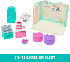 MAISON DE POUPÉES GABBY'S DREAMWORKS - Chambre Deluxe, Confiserie Cakey, Cuisine Kuchi (roumain : Cakey), 3 meubles et 2 boîtes surprises avec accessoires, adaptés aux enfants âgés de 3 ans et plus