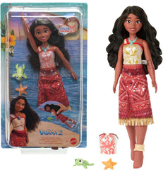 Mattel Toys Disney Moana 2 Tautai Moana Poupée mannequin de natation avec 2 accessoires, haut et jambes changeant de couleur pour les mouvements de natation inspirés du film JFF09
