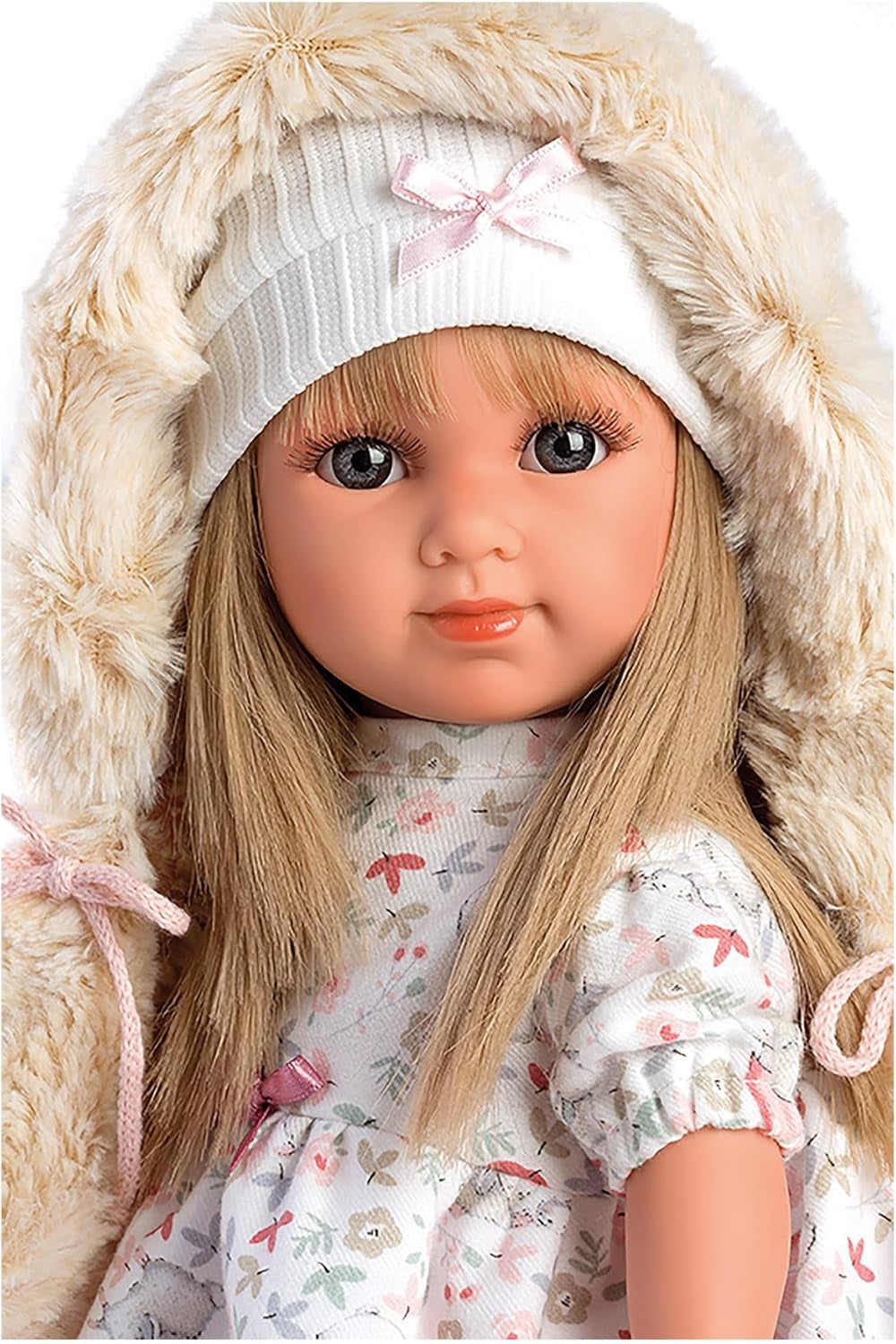 Llorens 1053541 Elena cheveux blonds yeux bleus poupée au corps doux comprenant une tenue de mode avec un manteau à capuche 35 cm