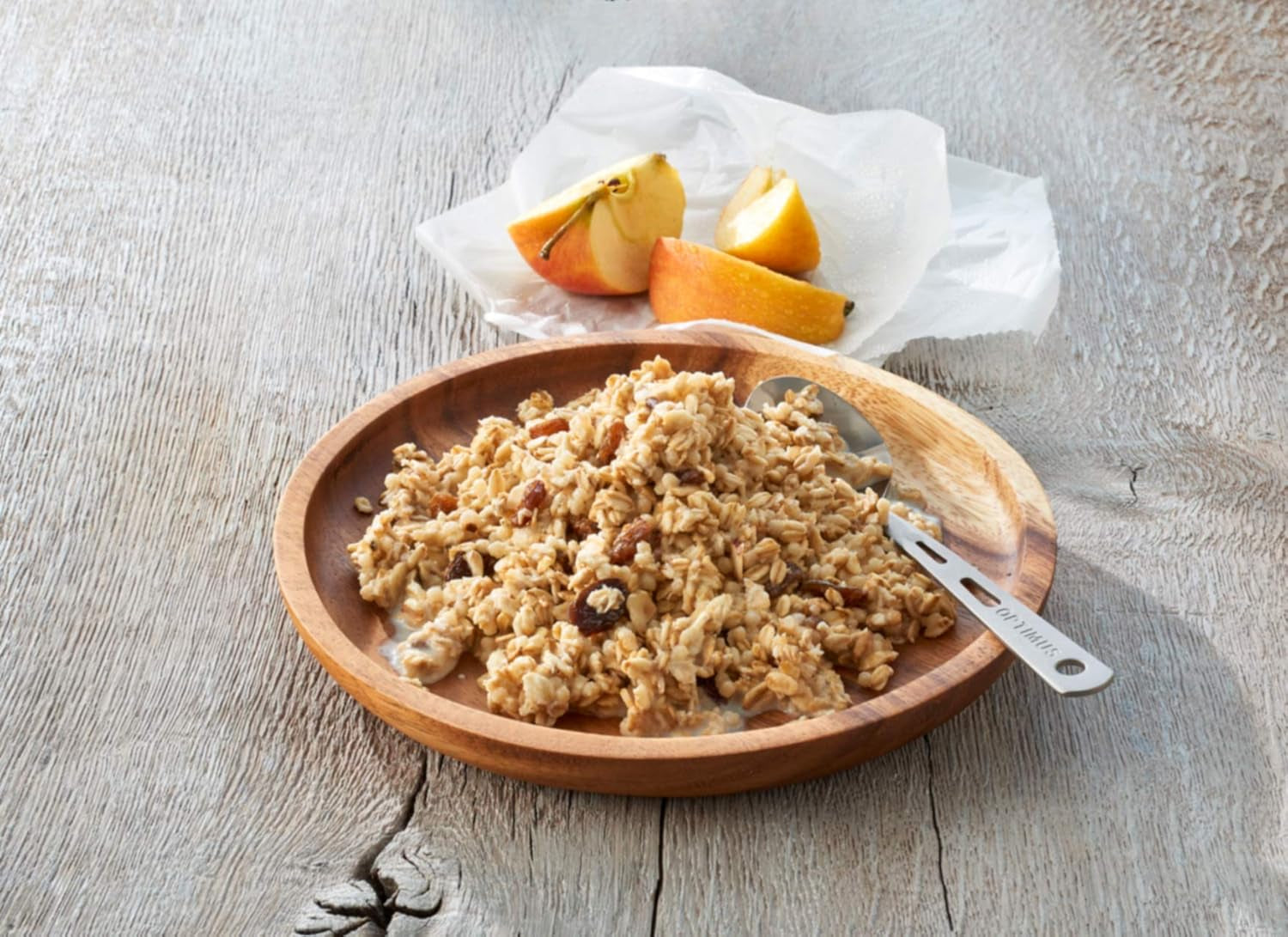 Trek'n Eat Swiss Muesli avec lait en poudre (Pack de 2)