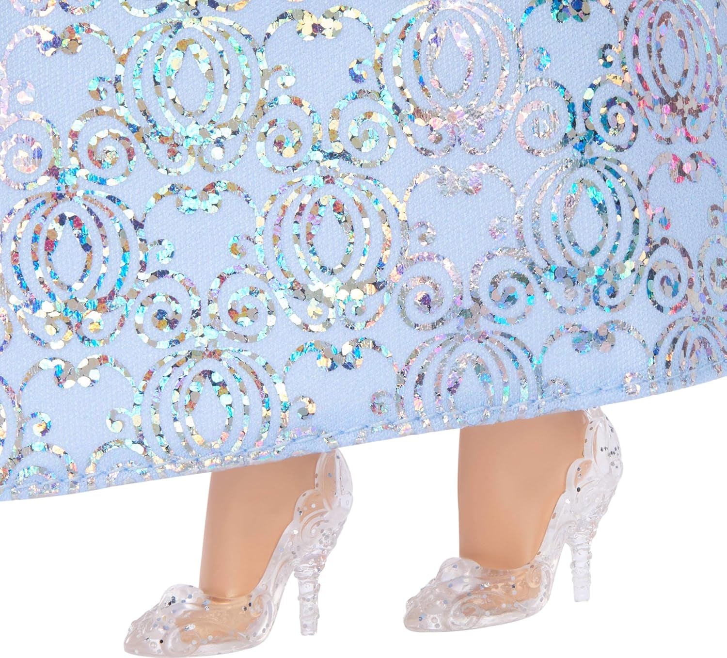 Mattel DISNEY Princesse Cendrillon - Poupée articulée avec tenue scintillante, chaussures et diadème amovibles, cheveux peignés pour un coiffage amusant, pour enfants à partir de 3 ans, HLW06