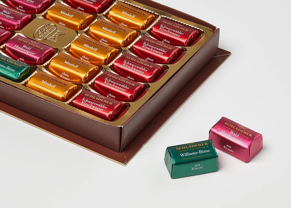 RCP Schladerer Pralines, assortiment fin, chocolat au lait et chocolat noir, avec et sans croûte de sucre, garniture liquide, contient de l'alcool, super cadeau, 255g
