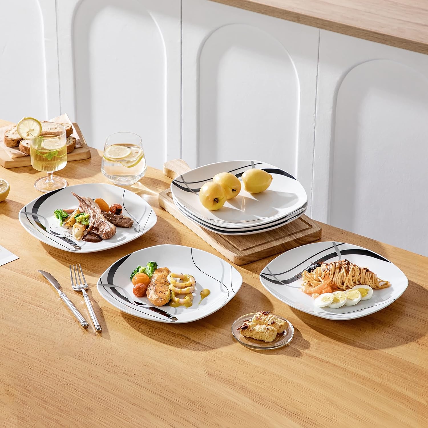 VEWEET FIONA Service d'assiettes en porcelaine pour 6 personnes, Ø 24,7 cm, comprenant des assiettes à dessert, des assiettes à pâtes, des assiettes à gâteau et des assiettes à petit-déjeuner, passe au micro-ondes et au lave-vaisselle