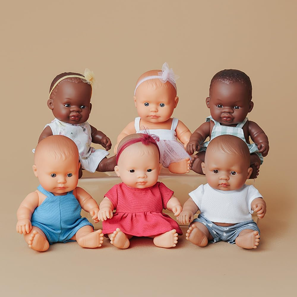 Chiot Miniland, 21 cm, fille africaine. Fabriqué en Espagne. Anatomiquement correct. Collection Mon ami et moi, fille africaine