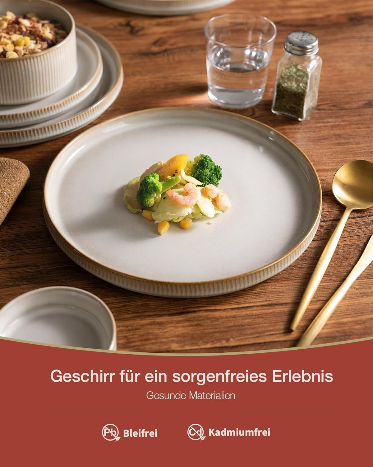 Star Service de table 18 pièces, service de table pour 6 personnes, porcelaine, résistant aux rayures, passe au micro-ondes et au lave-vaisselle, blanc cappuccino