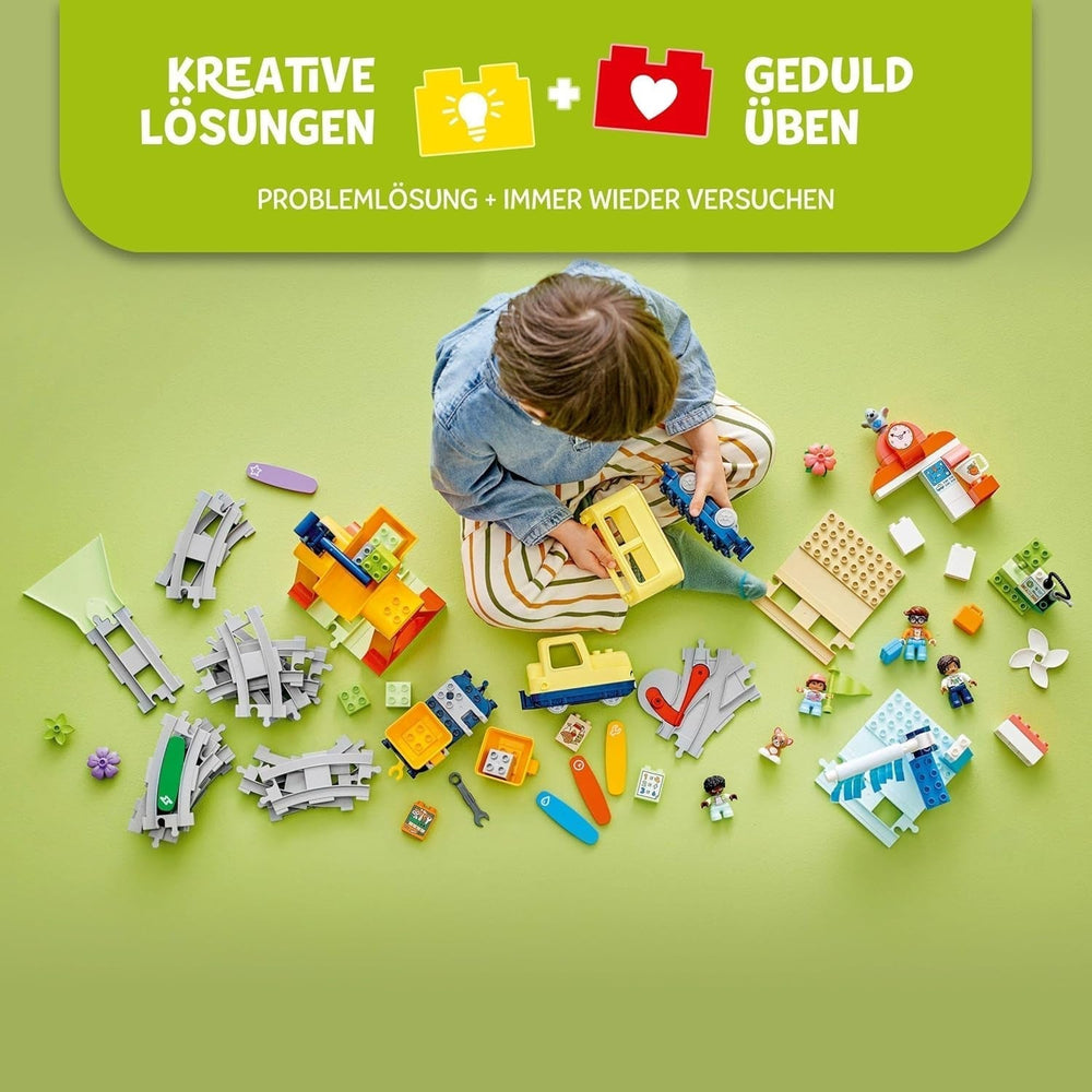 LEGO DUPLO Town Grand chemin de fer interactif, jouet de construction pour les tout-petits à partir de 3 ans, locomotive Push & Go avec lumières et sons, pièces de rail, jouet éducatif pour enfants d'âge préscolaire 10428 Ensembles de construction Beuche den LEGO-Store
