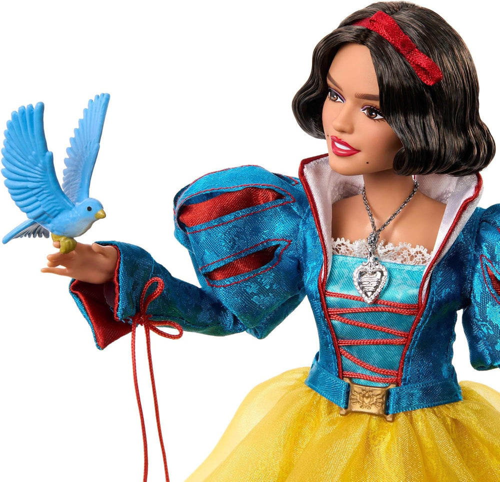 Mattel Disney Schneewittchen Sammelfigur-Modepuppe en tenue caractéristique, inspirée du film Disney Live-Action, Geschenke für Kinder und Sammler, HVY53