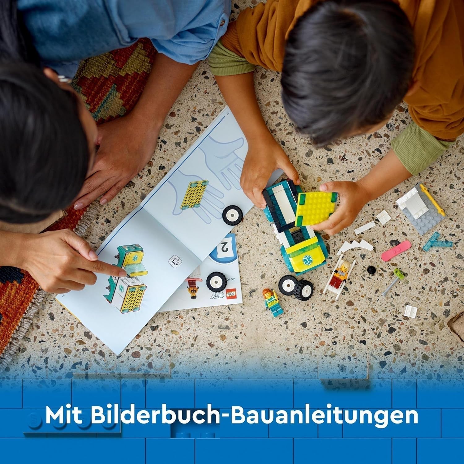 LEGO City Ambulance et snowboarder, Ambulance Playset avec voiture jouet et 2 figurines, figurine de snowboarder et paramédic, cadeau imaginatif pour garçons et filles à partir de 4 ans 60403 Jeux de construction Besuche den LEGO-Store