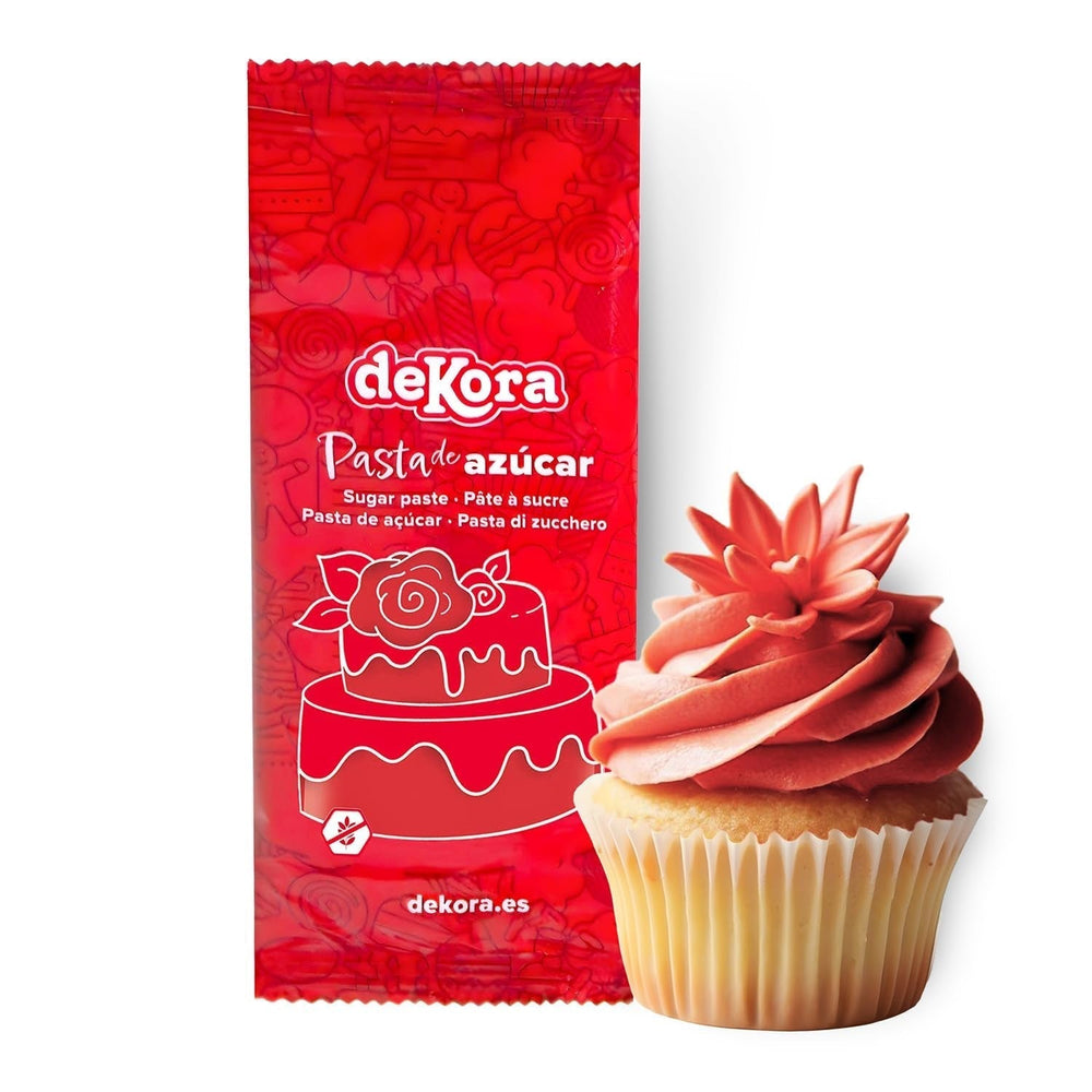 Dekora - Fondant en pâte à sucre blanche 150g - Parfait pour les gâteaux et décorations de pâtisserie - Sans gluten ni lactose - Goût vanille - Doux, flexible et facile à façonner pour des décorations créatives Naty Shop Pâte à Sucre Rouge