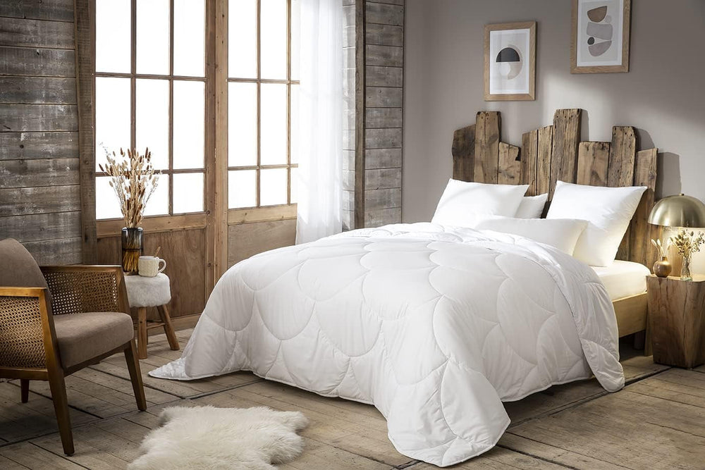 15000000534 Douceur Infinie Couette, légère, polyester, blanc, blanc, 240 X 260 cm Couettes et couettes Naty Shop 240 X 260 Cm