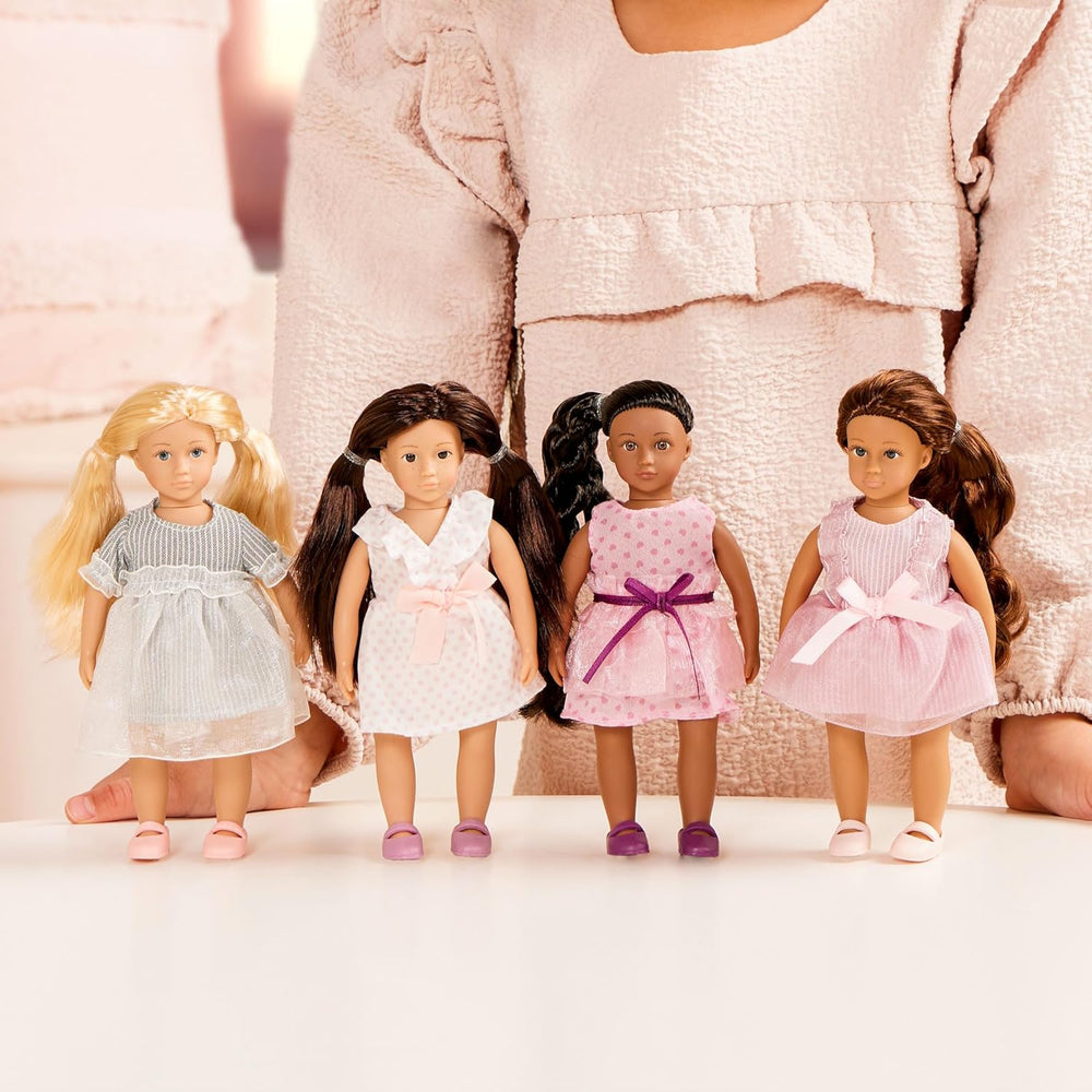 Lori - Mode-Freunde : Nina, Amaya, Chen & Flora - 4 Mini-Puppen - 15 cm Modepuppen - Kleider & Schuhe - Jeux pour enfants - 3 ans +