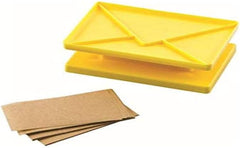 Silikomart | Kit Surprise, Enveloppe Moules à Biscuits + 80 Feuilles de Papier, Jaune, Dimensions 75 x 50 mm, Fabriqué en Italie