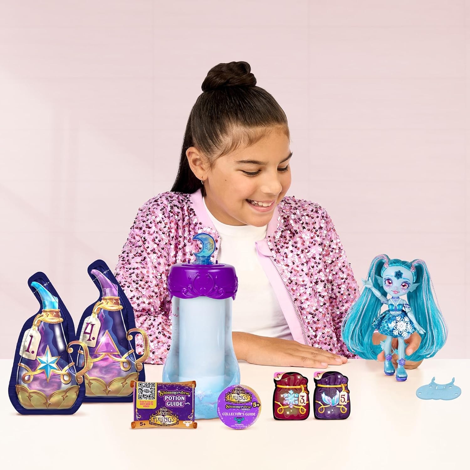 Pixlings Magic Dolls, 4 poupées assorties - 2 neuves - Poupée mode 15 cm - Potions magiques - Jouet de potion secrète (MG101000)