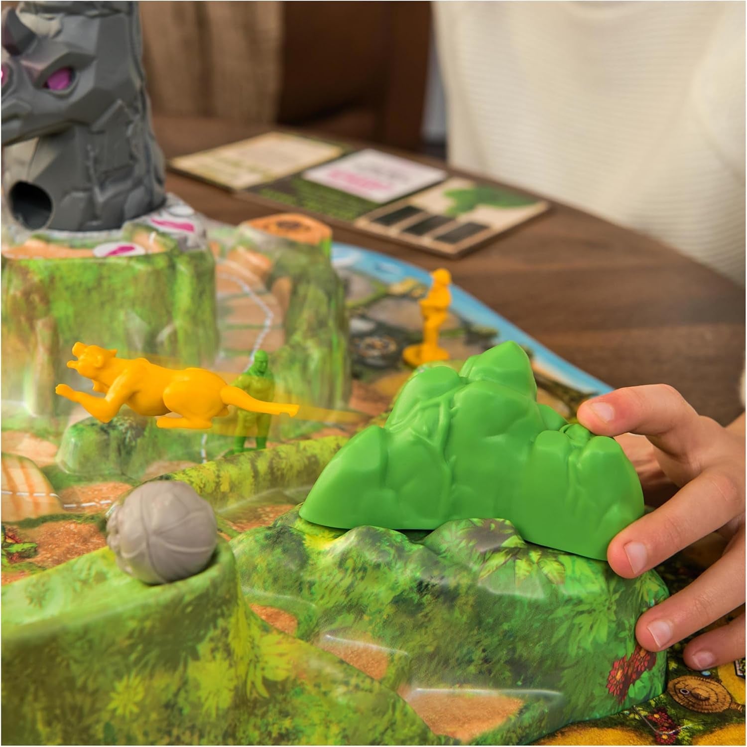 Spin Master Games - Jumanji Stampede - un jeu d'aventure 3D coopératif massif pour toute la famille, 2 à 4 joueurs, à partir de 8 ans