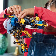 LEGO Technic Deep Sea Explorer Jouet de construction sous-marin pour enfants de 9 ans, garçons et filles, idées de cadeaux d'anniversaire créatives, véhicule à construire avec hélices rotatives 42201 Ensembles de construction Besuche den LEGO-Store