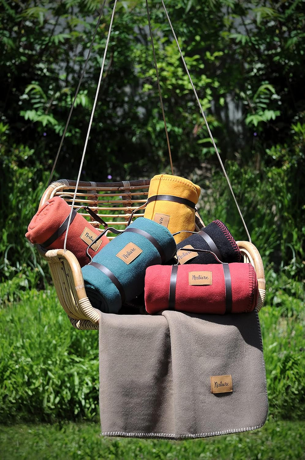 Stof Fleece Blanket Dawson - negru - dimensiune 130 X 150 cm - pătură mare moale și caldă pentru canapea sau dormitor - cuvertură de pat - ideală pentru casă și picnic Plapumi si pilote Naty Shop