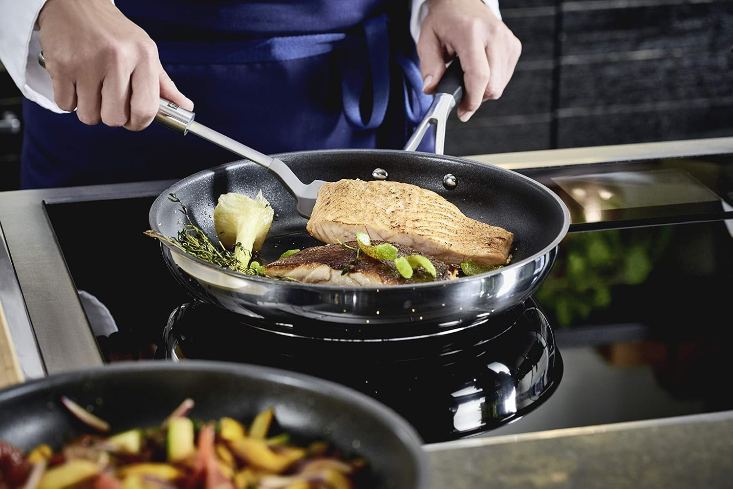 Poêles ZWILLING CORNELIA POLETTO, avec revêtement antiadhésif en 4 couches avec particules de diamant, acier inoxydable 18/10, pour tous types de feux, y compris induction. Casseroles et poêles Naty Shop