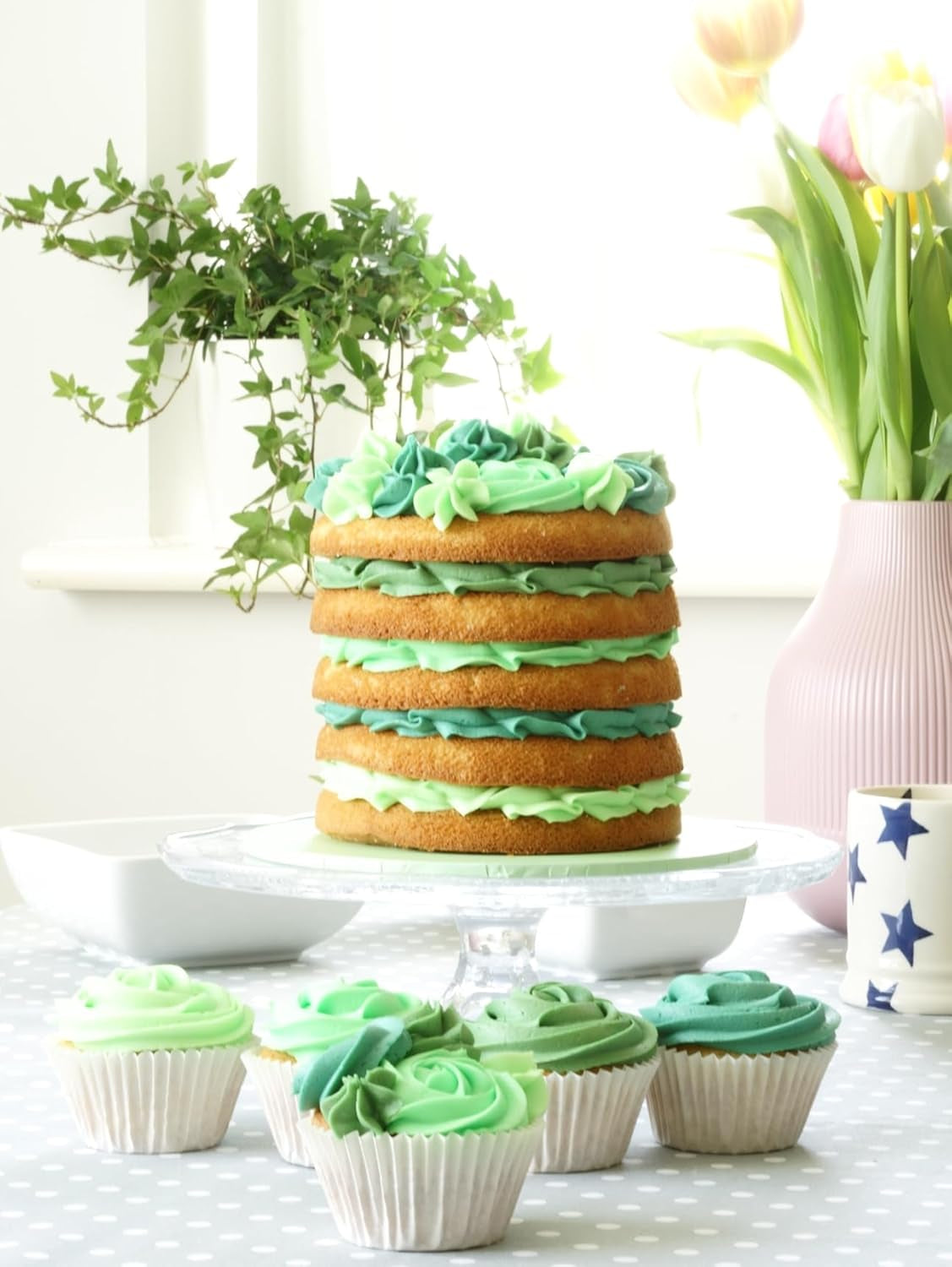 Sugarflair Pasta Colorant Alimentaire, Vert, Lot de 4, Colorant Alimentaire pour Pâtes, Fondant, Massepain, Pâte à Sucre, Crème au Beurre et Plus encore : Vert Ilex, Vert Printemps, Vert Épicéa, Vert Fête - Lot de 4